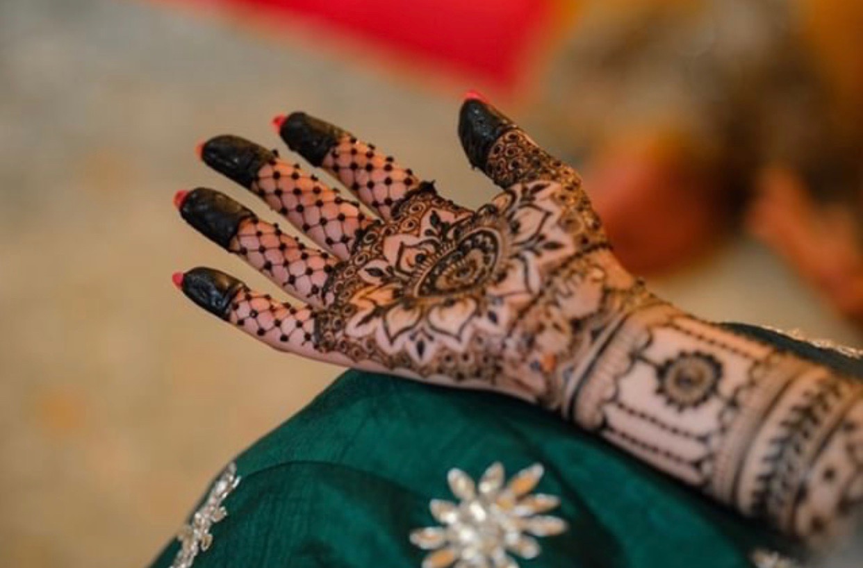 Healthy Henna – Deep Az Henna